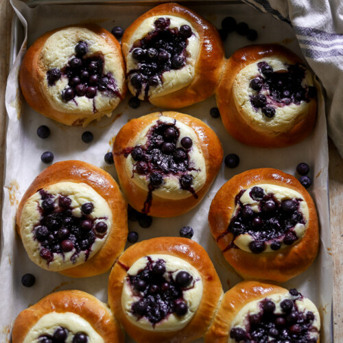 blueberry-cream-brioche-buns_lions-bread-8-blog-2