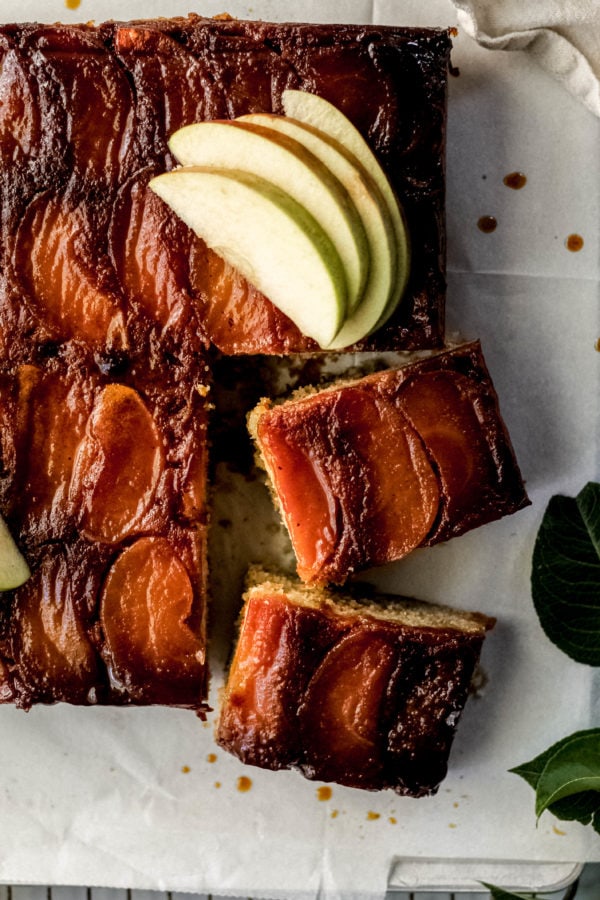 caramel apple upside down cake