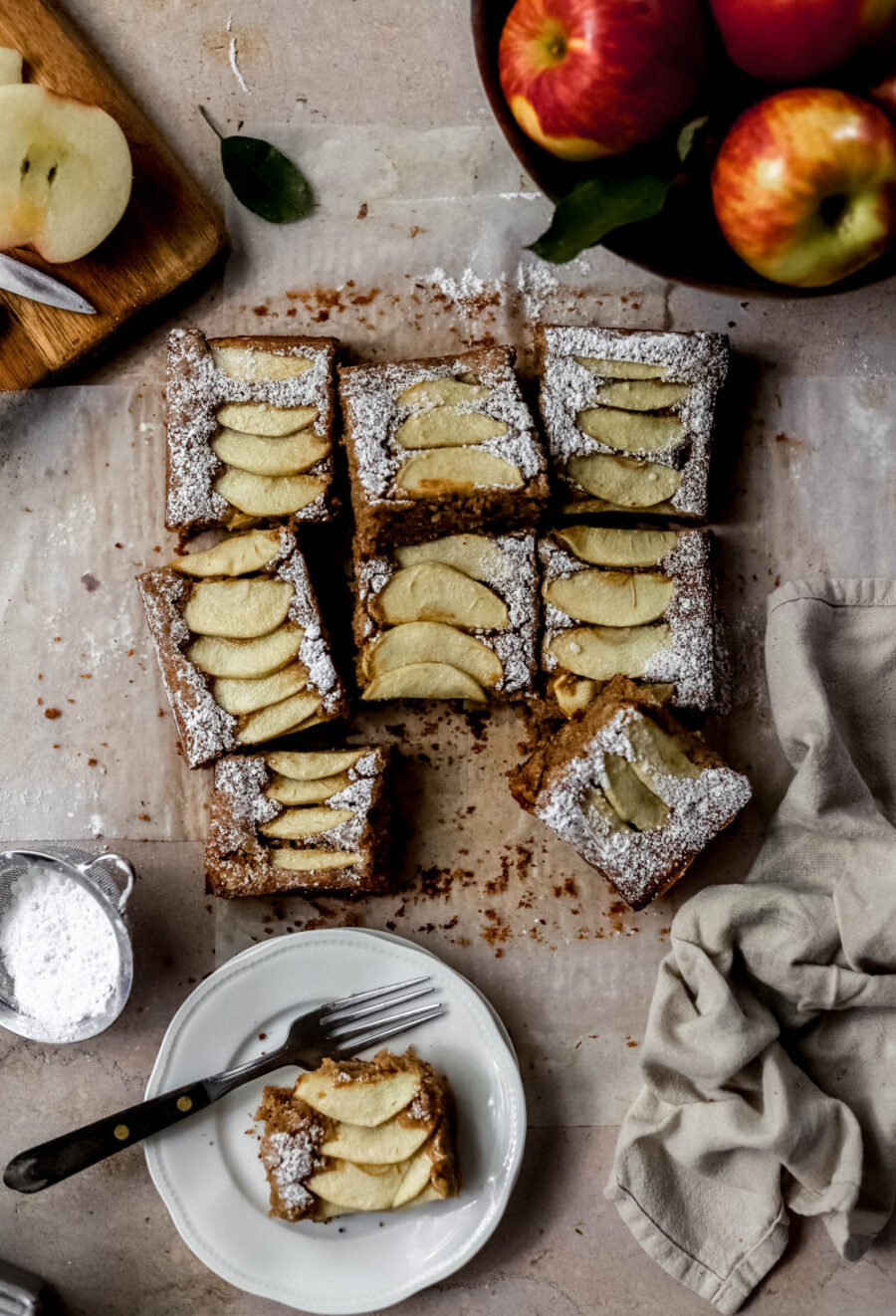 Double Apple Spice Cake