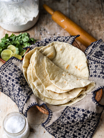 easy-homemade-flour-tortillas-9
