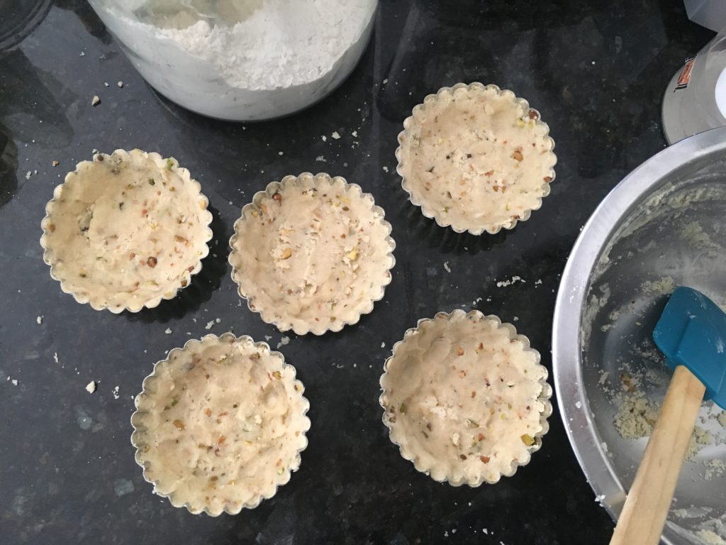 Blood Orange Mini Tarts with Pistachio Shortbread Crust Blood Orange Mini Tarts with Pistachio Shortbread Crust