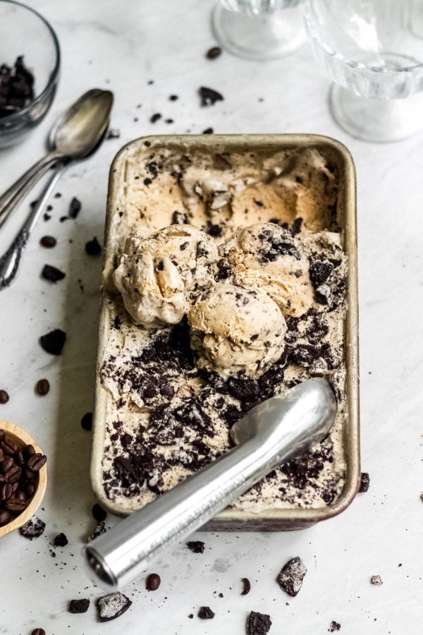 No churn coffee and cookies ice cream